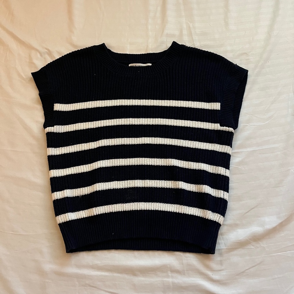 knitted set